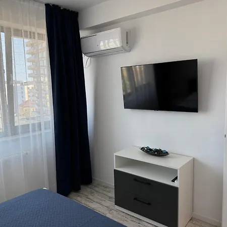 Van Residence *
