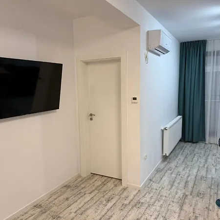 Van Residence *